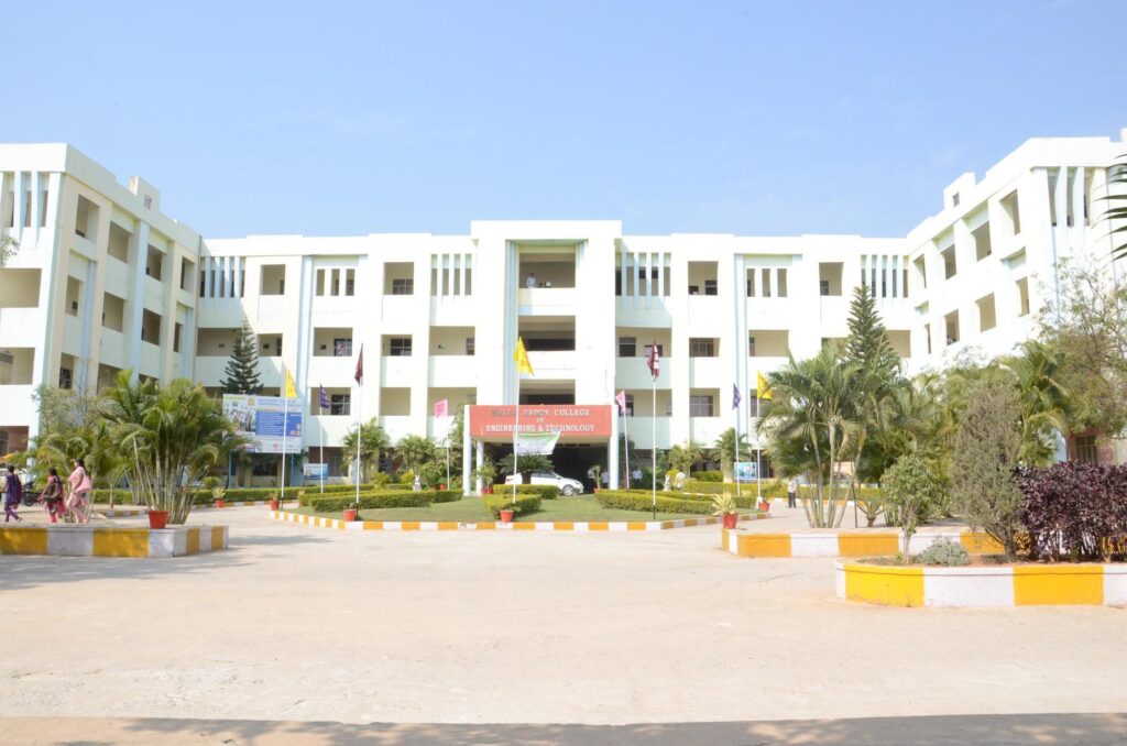 mrcet-medchal-campus-building-4eb7be